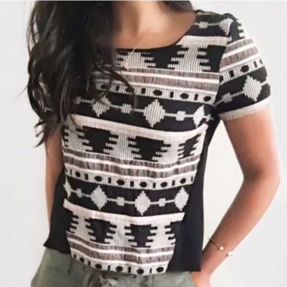 SUNDAY IN BROOKLYN Anthropologie Ellery Aztec Print Short Sleeve Sz XS - Picture 1 of 7